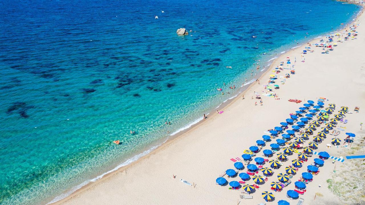 Camping Village Baia Blu La Tortuga Aglientu Exterior photo